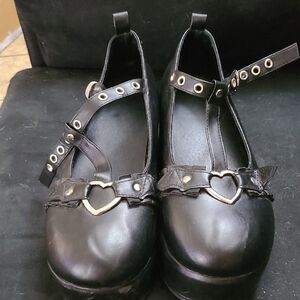 Black Heart Strap Mary Jane Shoes